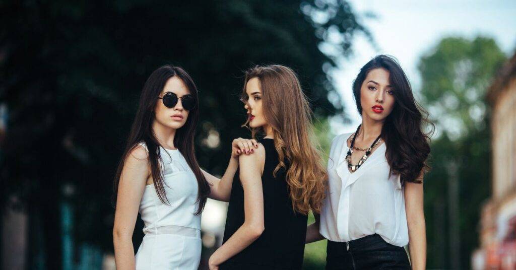 high fashion runway models